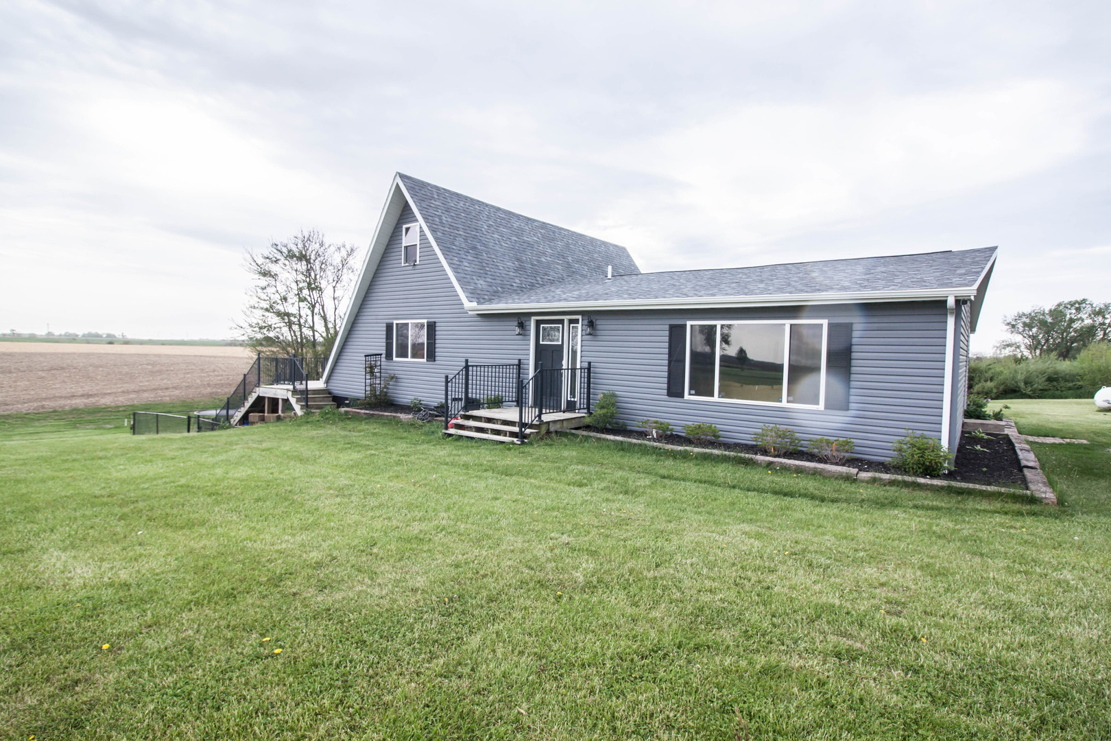1042 290th Street Property Photo 5