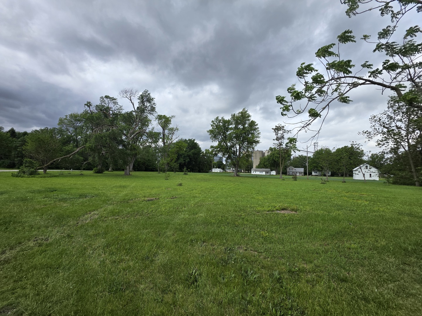 31263 2nd Street Property Photo 2