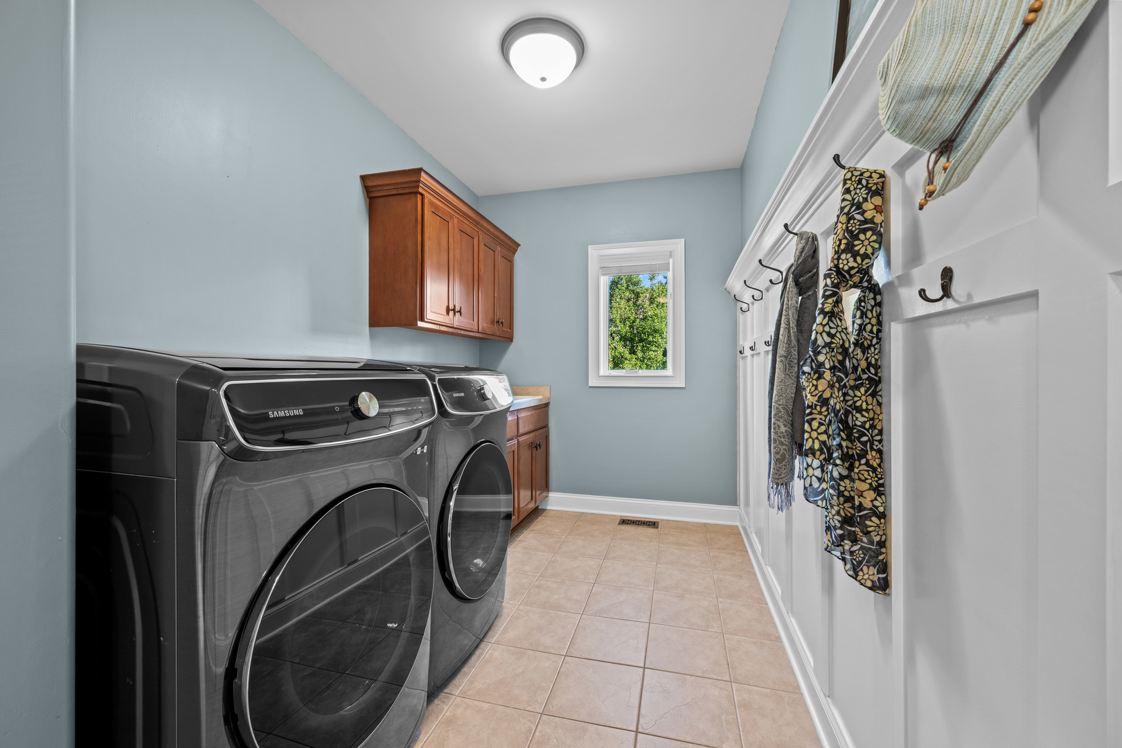 402 Deerfield Drive Property Photo 22