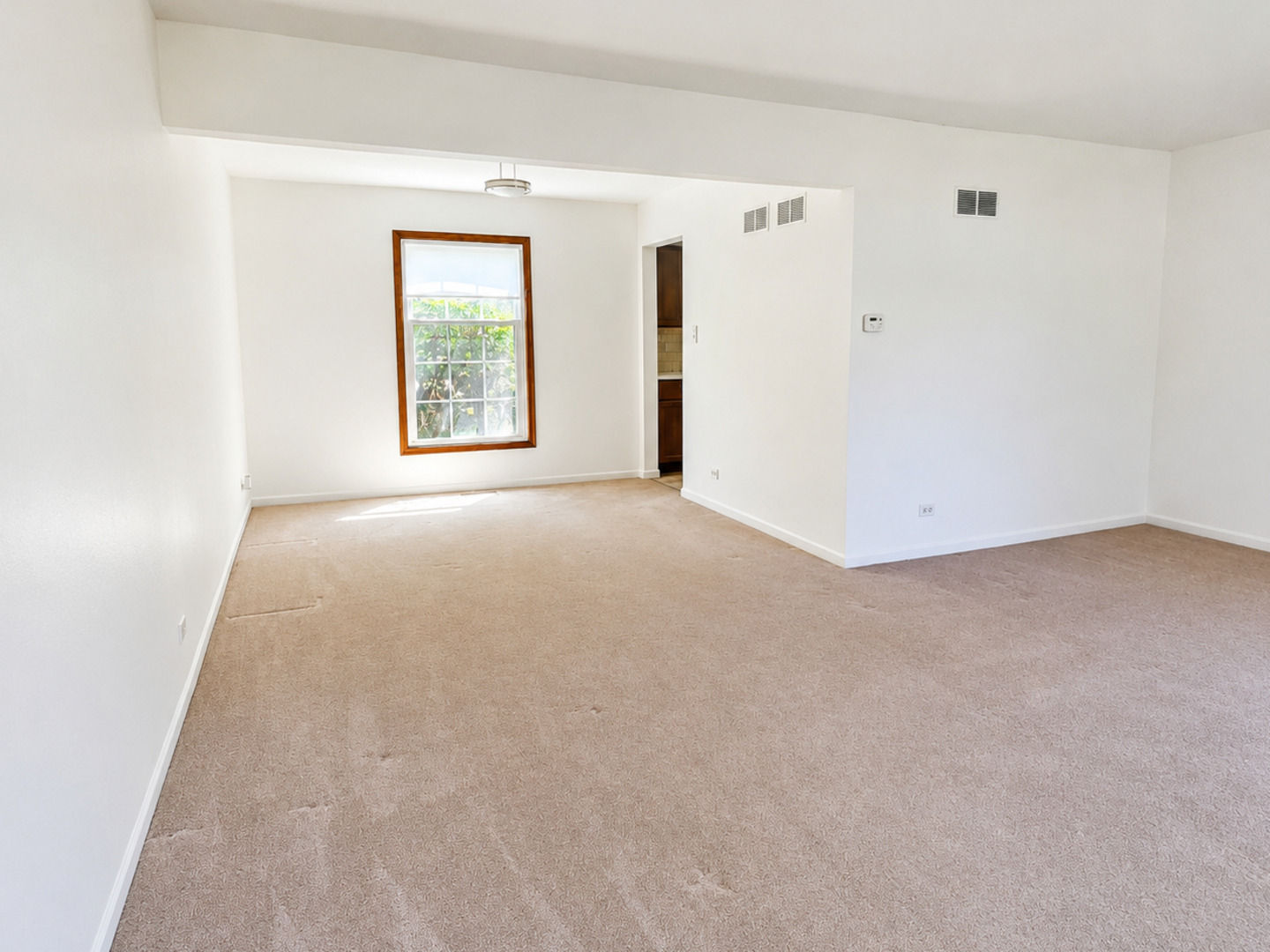 17807 Stonebridge Drive Property Photo 8