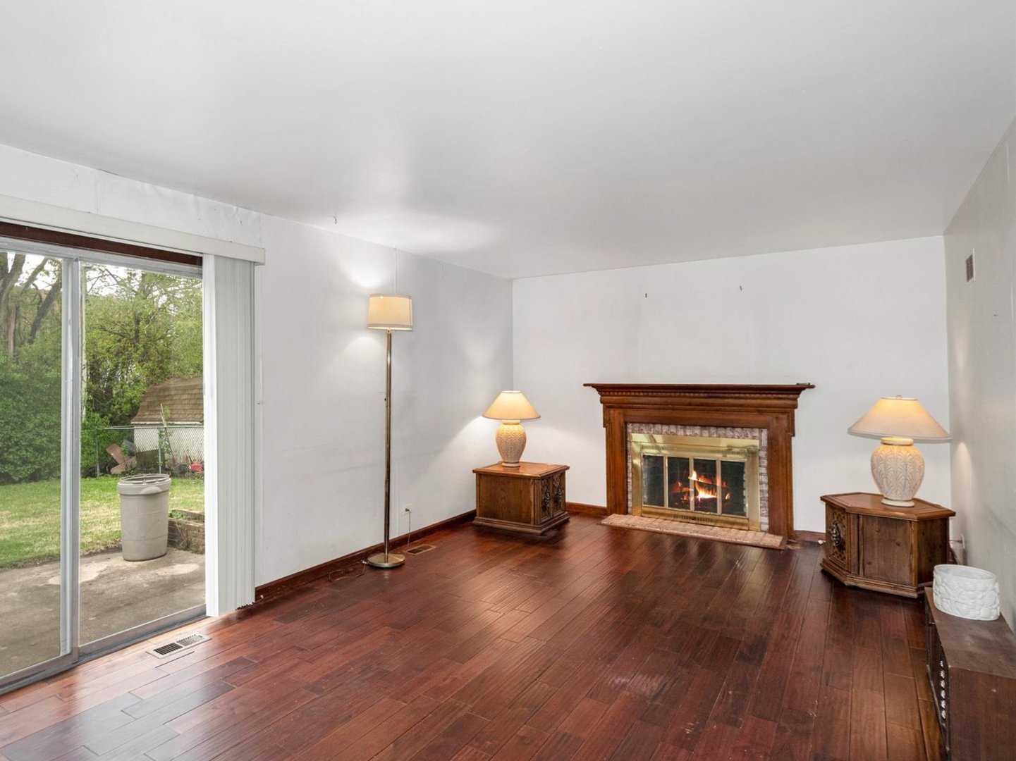 17807 Stonebridge Drive Property Photo 10