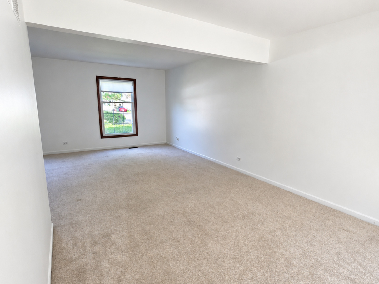 17807 Stonebridge Drive Property Photo 11