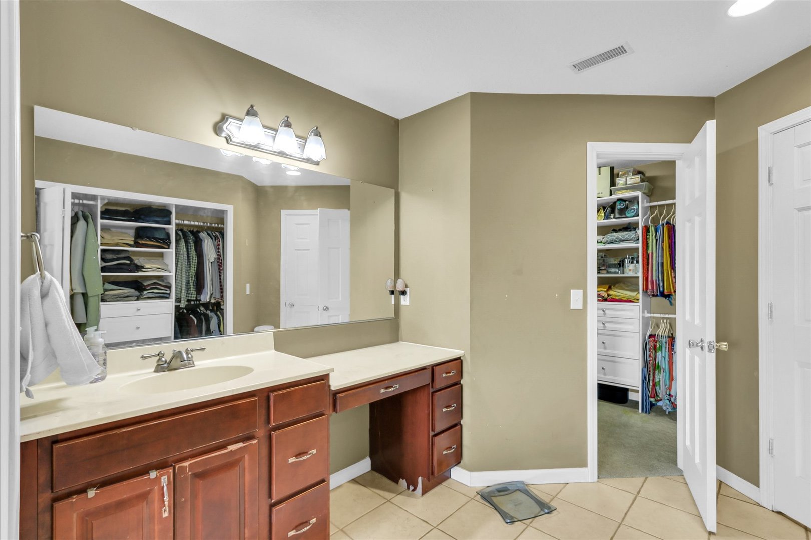 800 Lavender Drive Property Photo 24