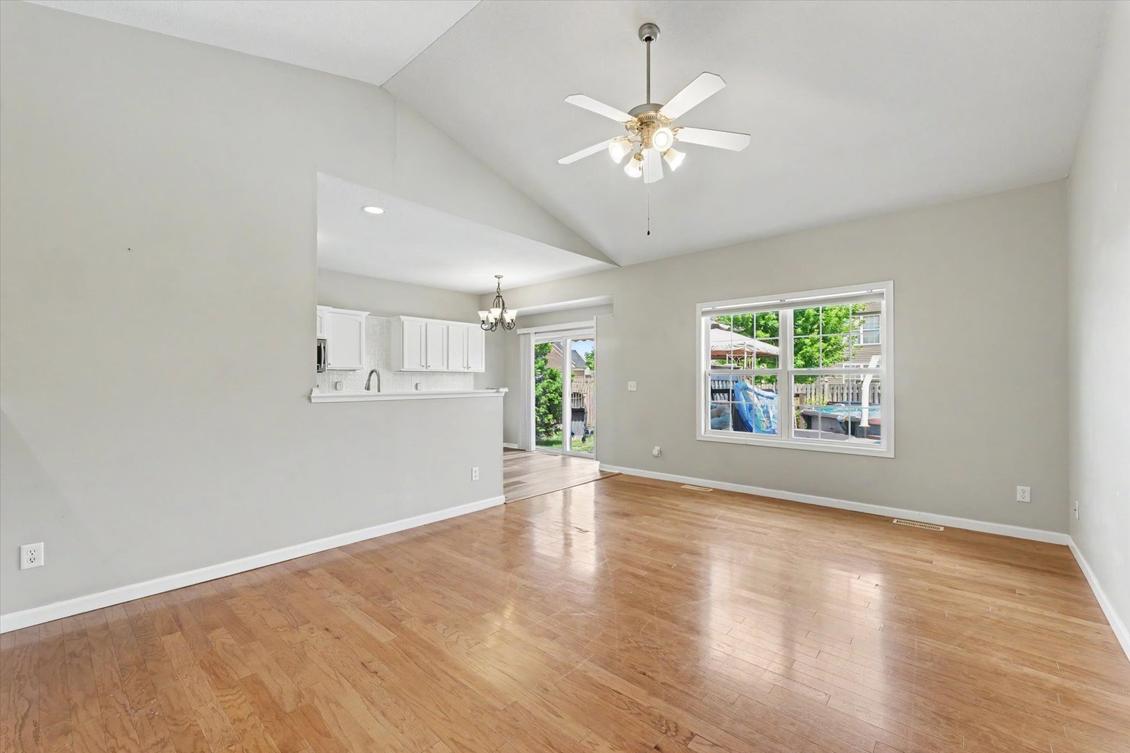3802 Sandstone Drive Property Photo 6