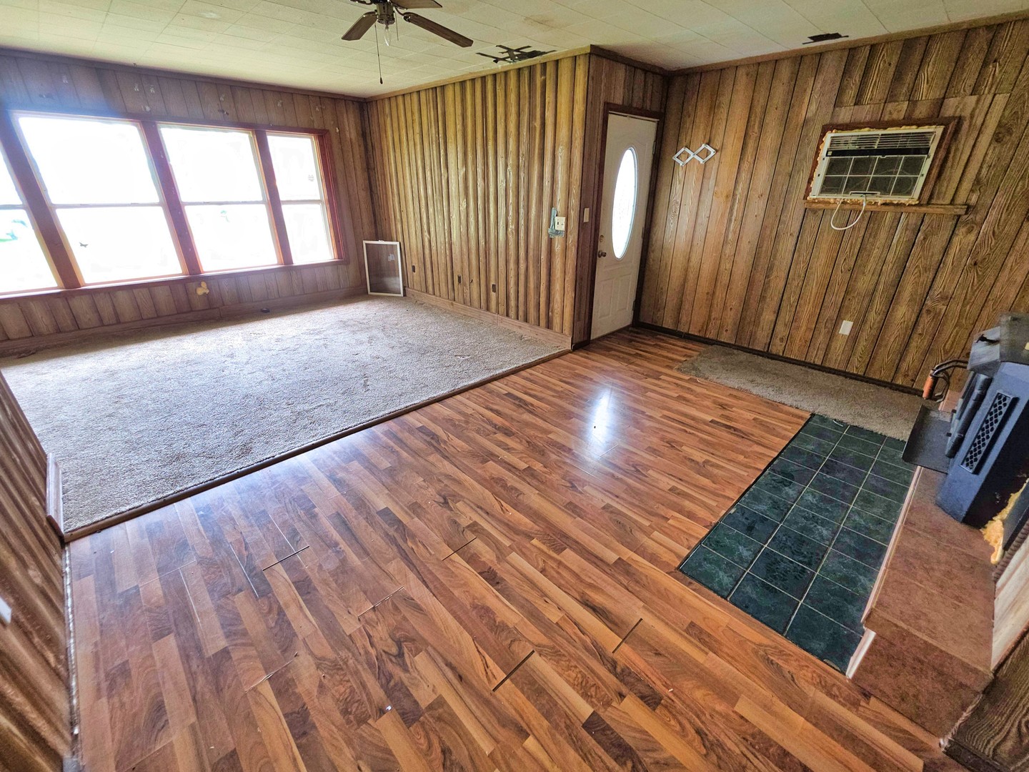 343 S 1st Street Property Photo 3