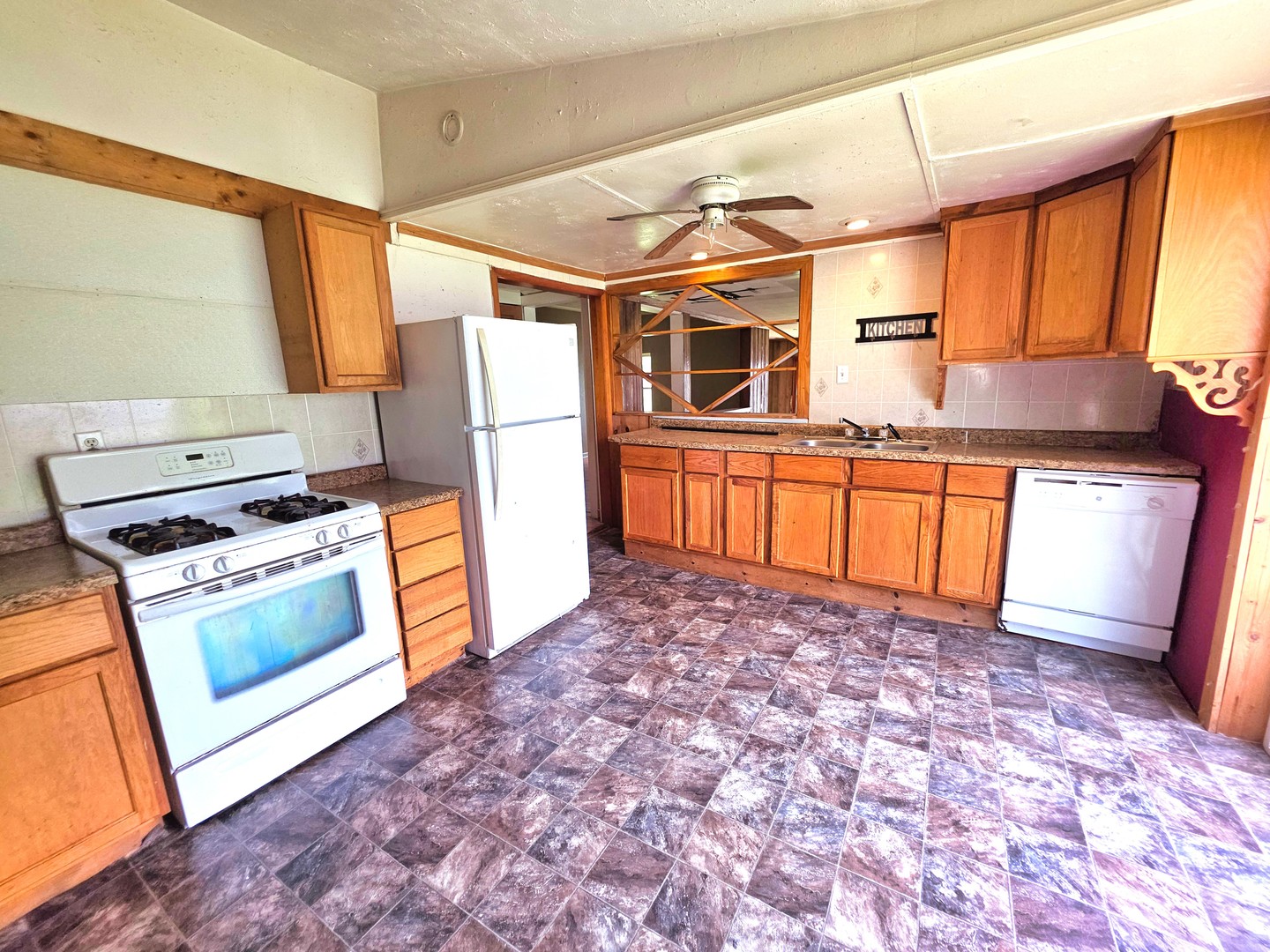 343 S 1st Street Property Photo 15