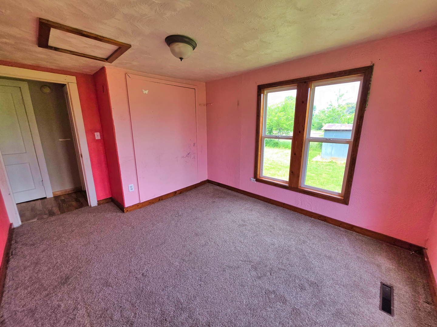 343 S 1st Street Property Photo 30