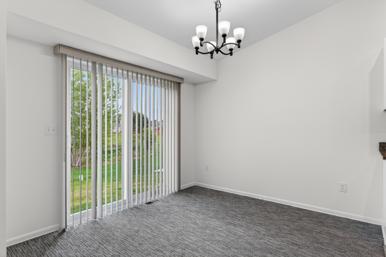 3764 Scarlet Oak Drive Property Photo 3