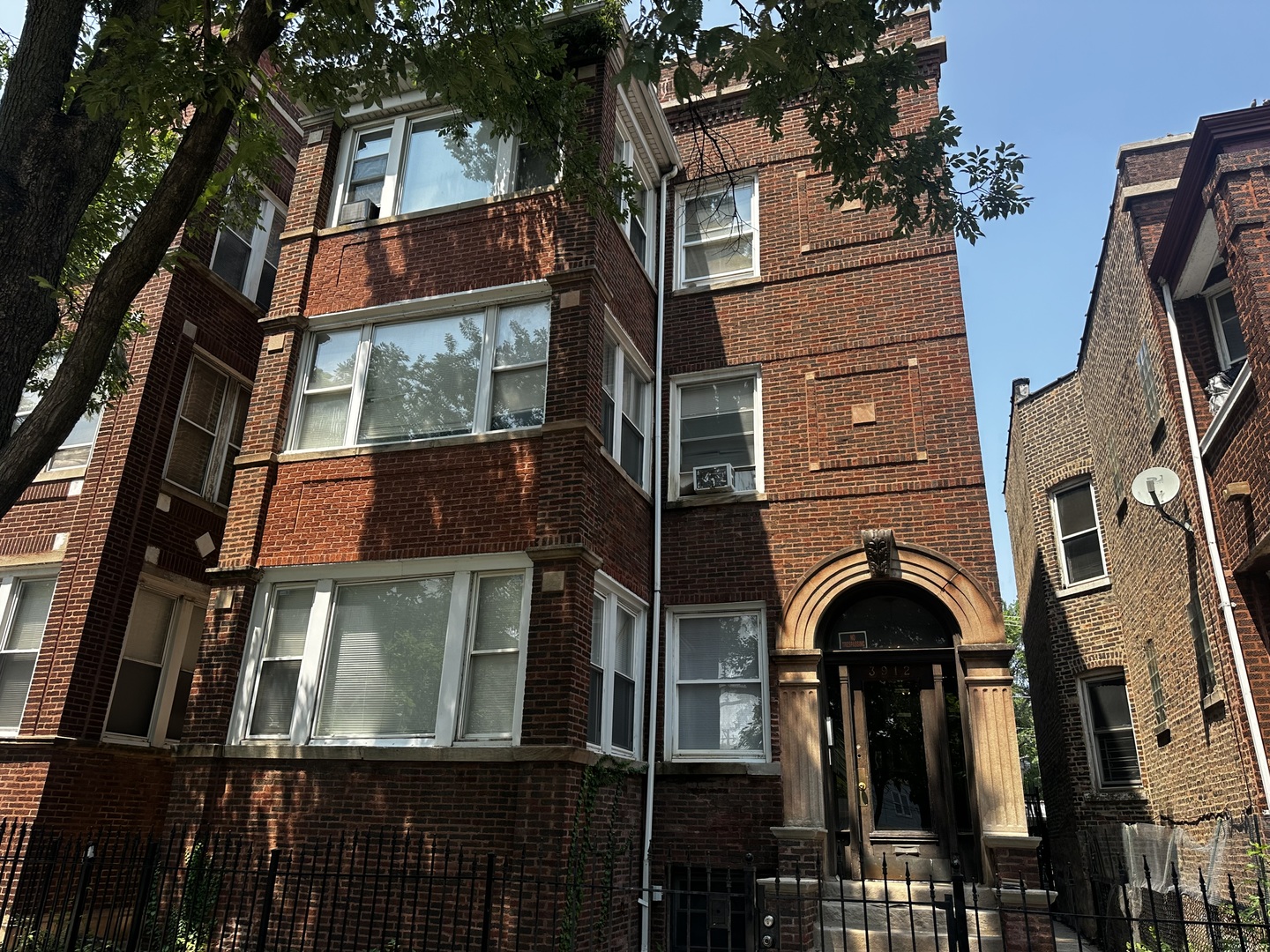 3912 W Jackson Boulevard Property Photo 1