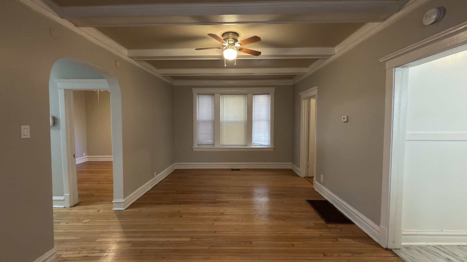 3912 W Jackson Boulevard Property Photo 9