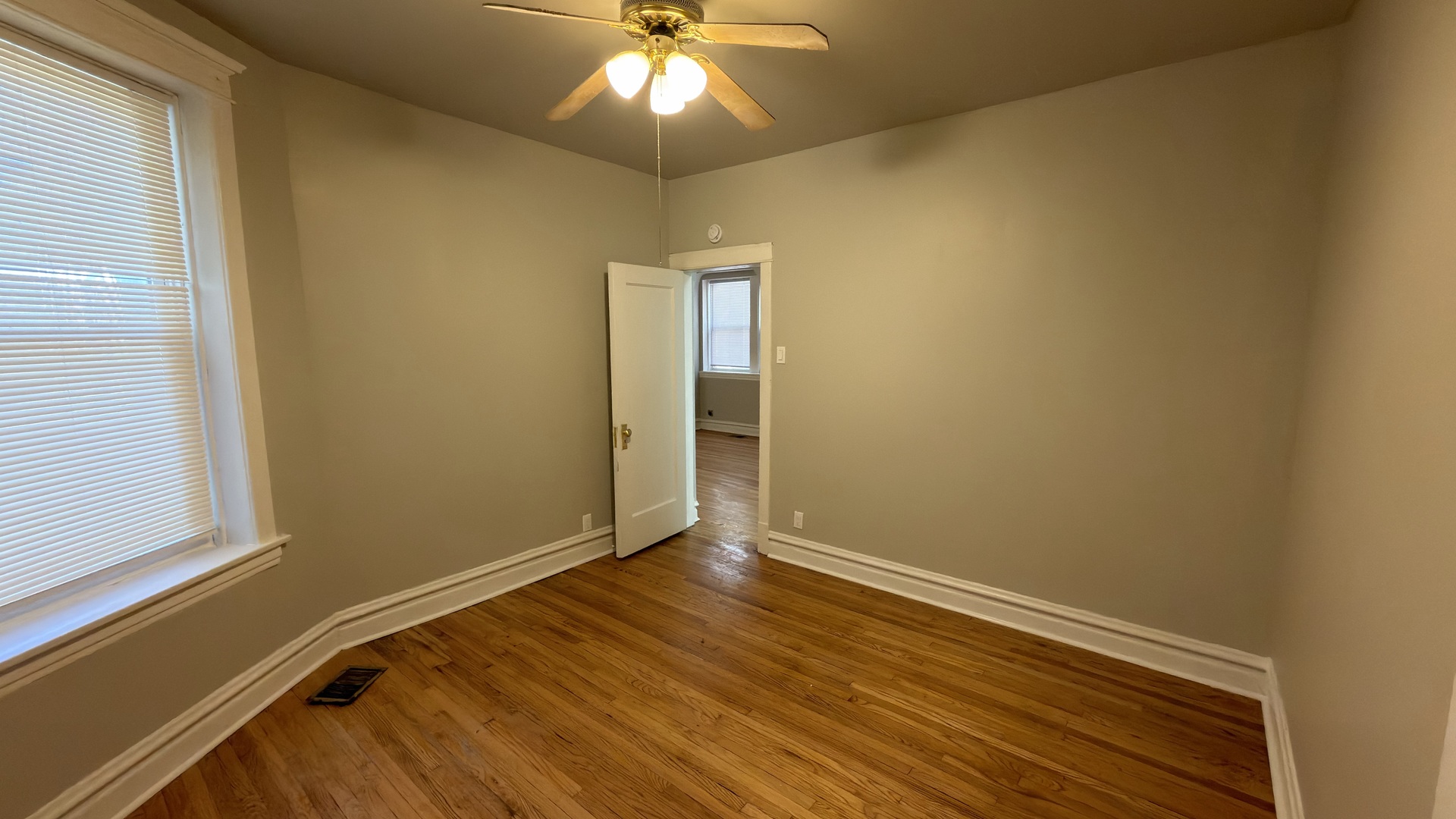 3912 W Jackson Boulevard Property Photo 11
