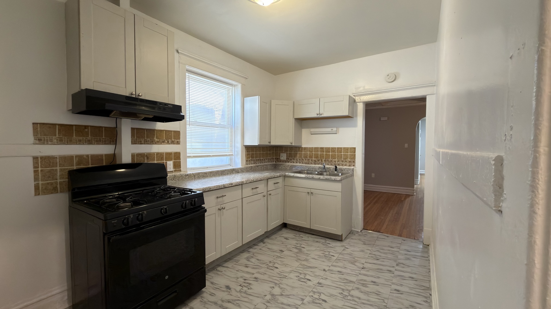 3912 W Jackson Boulevard Property Photo 16