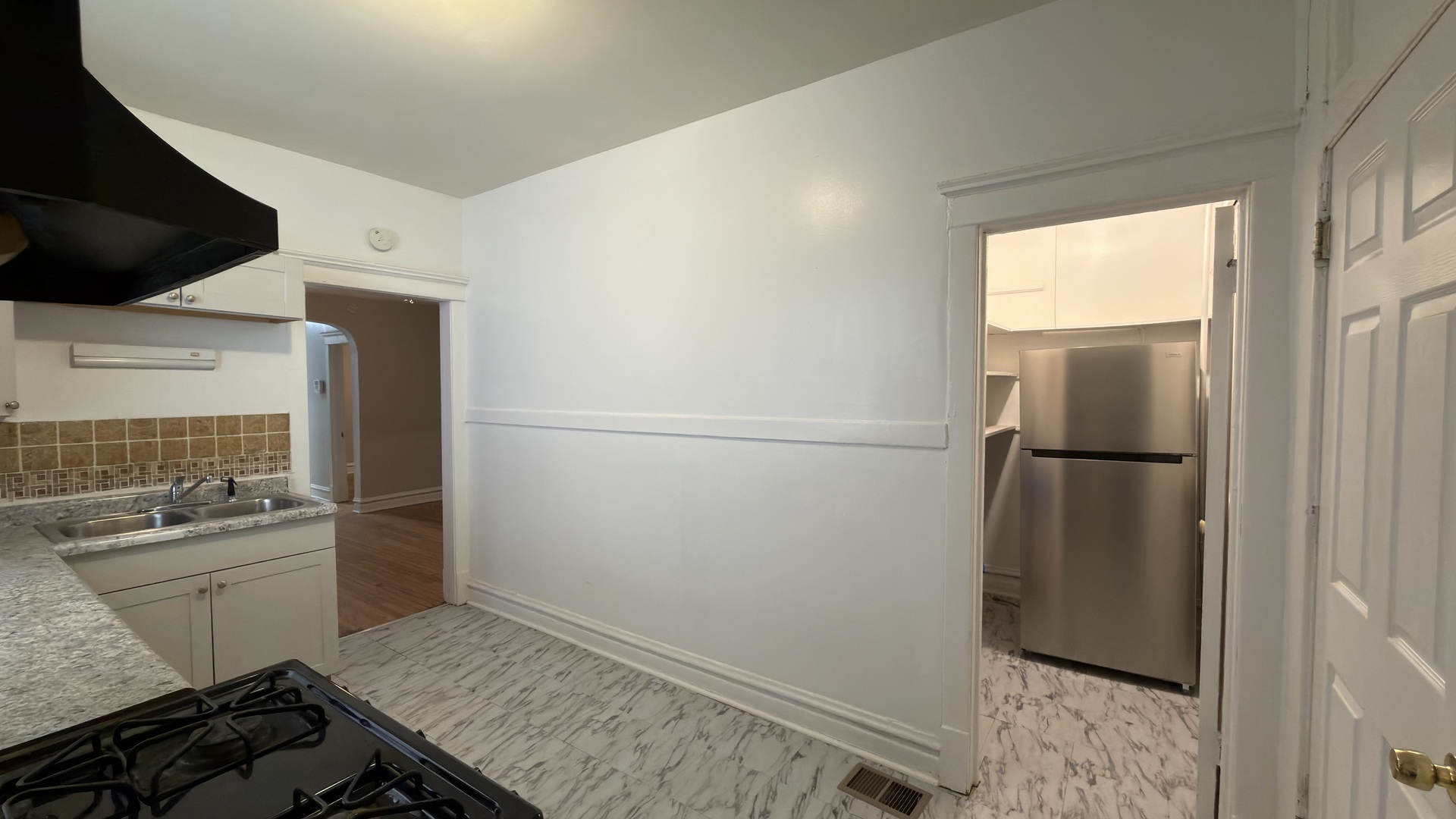 3912 W Jackson Boulevard Property Photo 17