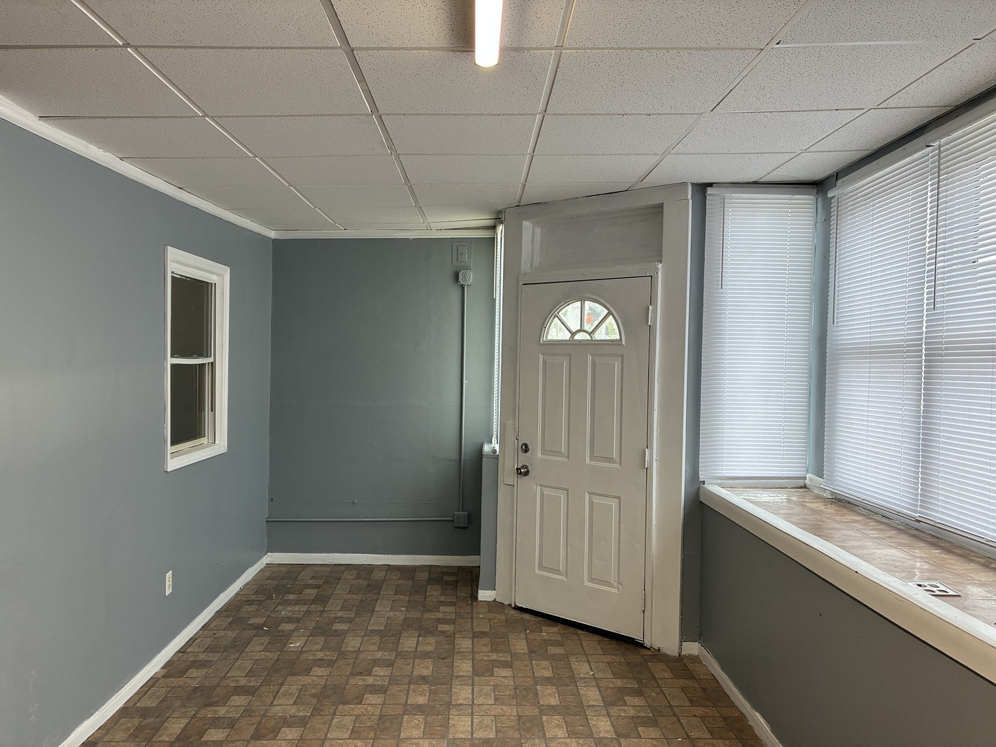 2759 W 38th Street Property Photo 4