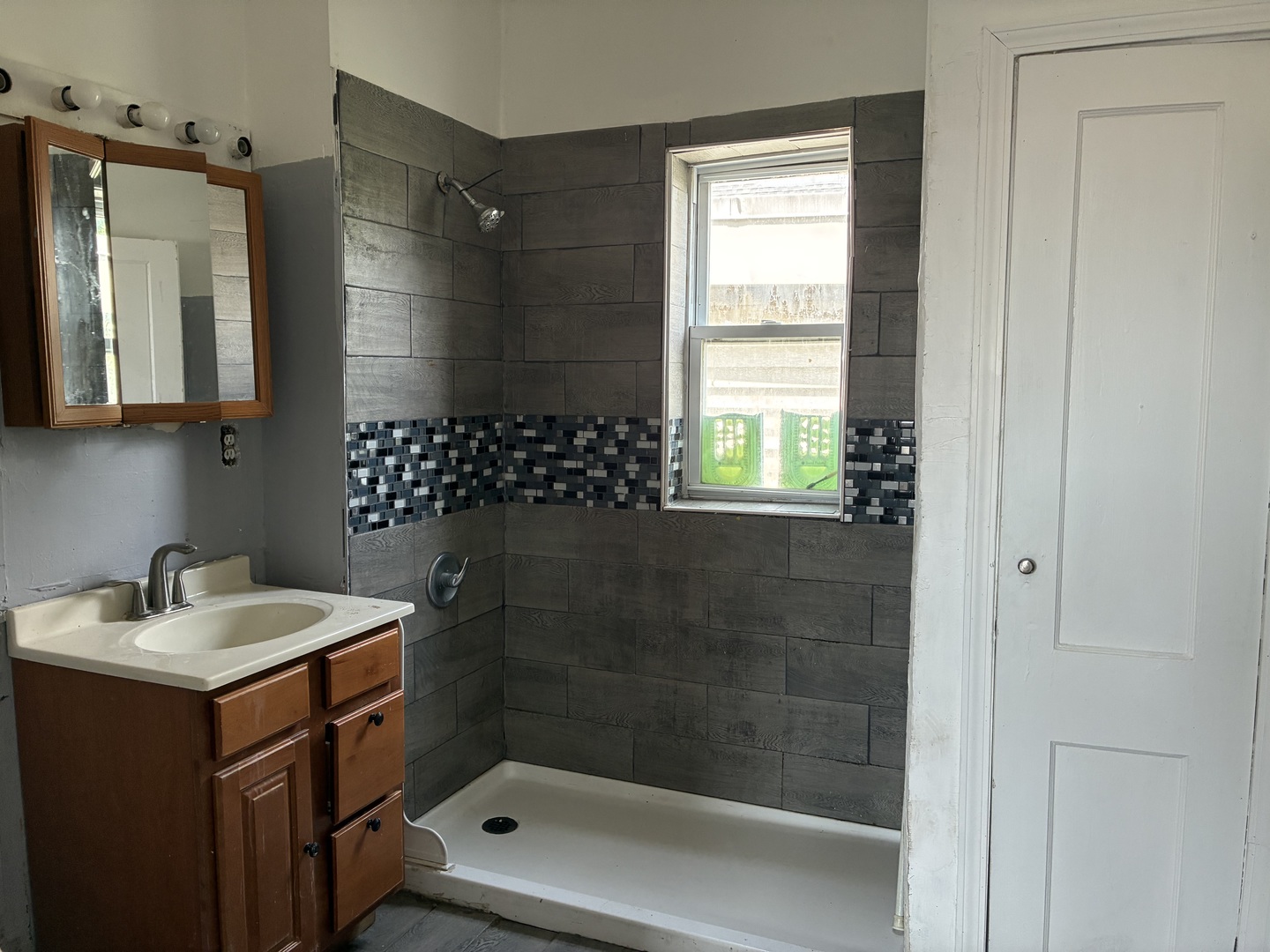 2759 W 38th Street Property Photo 44