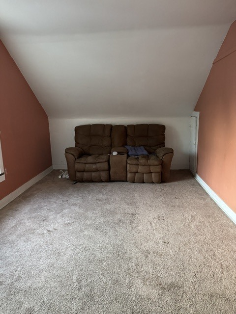 1315 N Broadway Street Property Photo 8