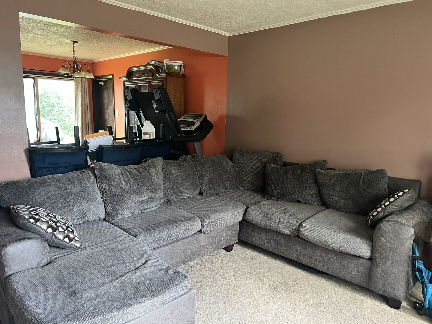 22745 Valley Drive Property Photo 3