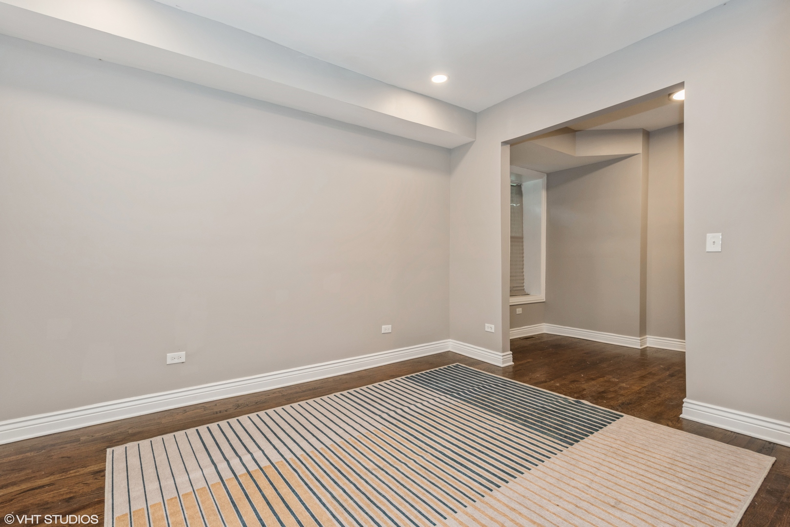 1002 N Avers Avenue Property Photo 2