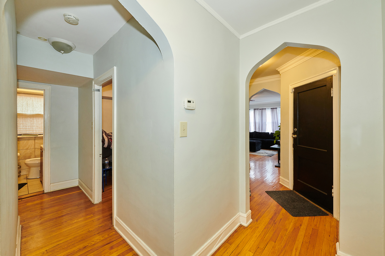 433-35 E 91st Place Property Photo 33