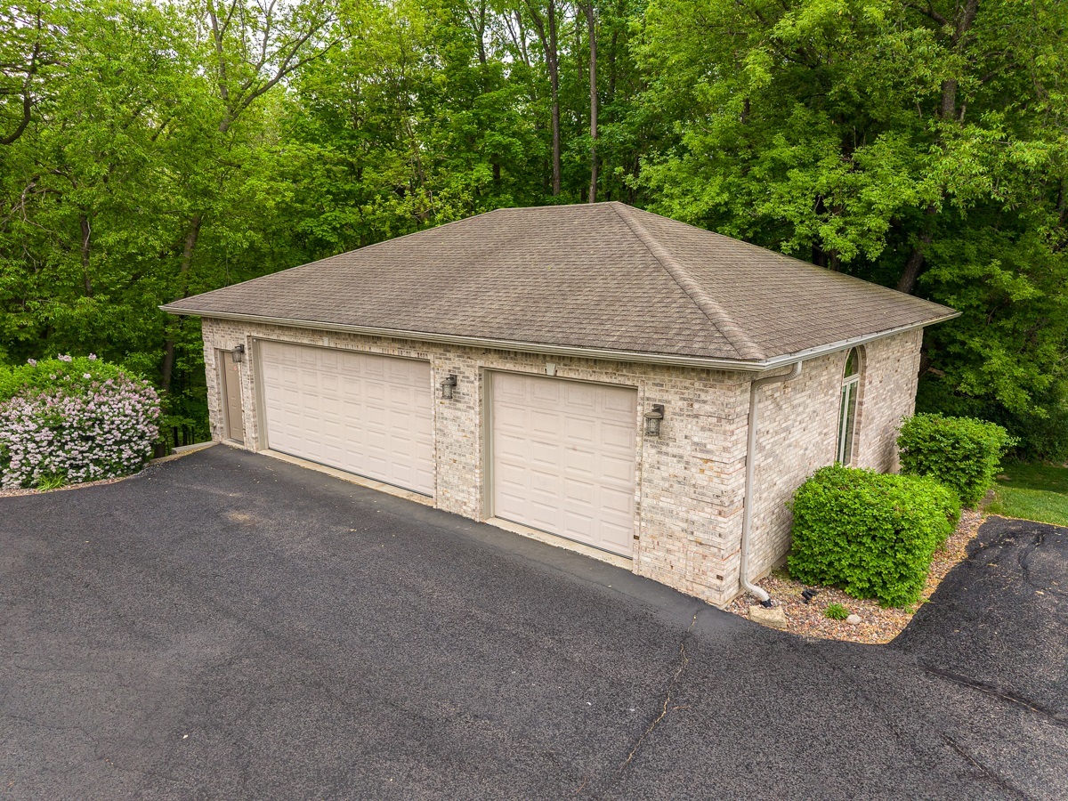 8811 Ryan Court Property Photo 3