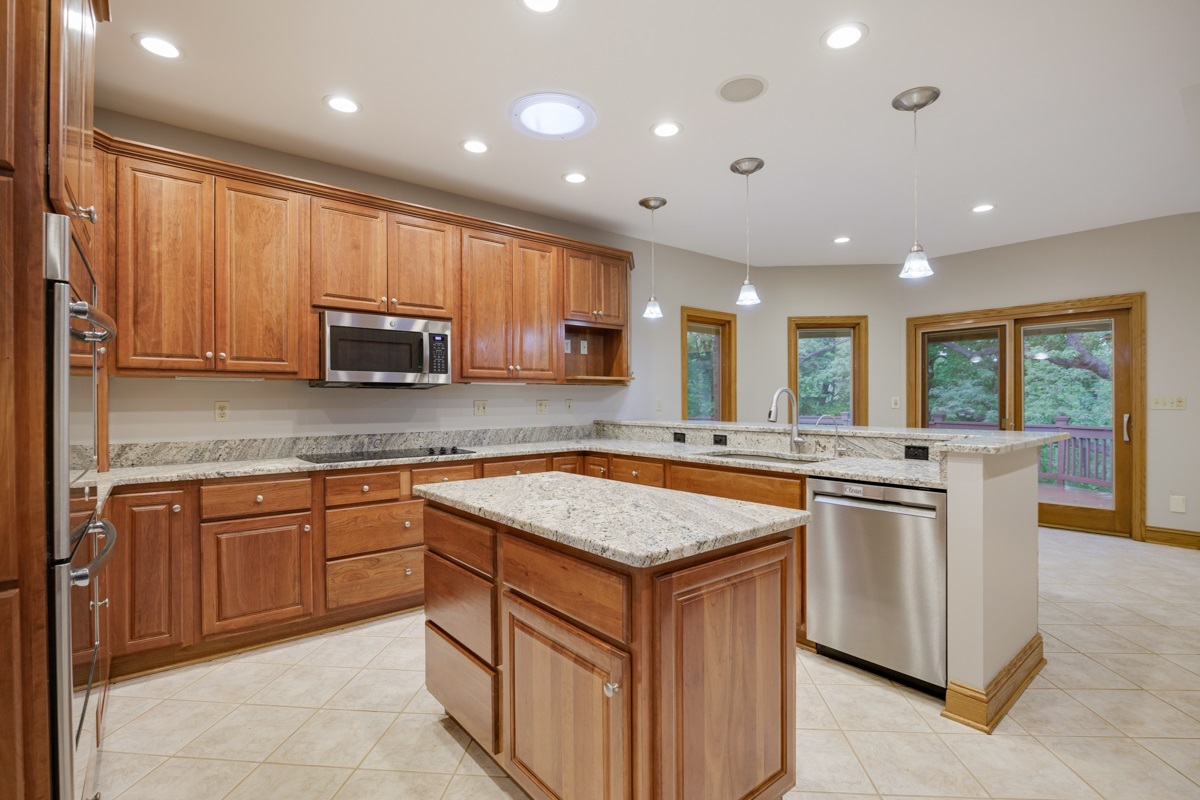 8811 Ryan Court Property Photo 10