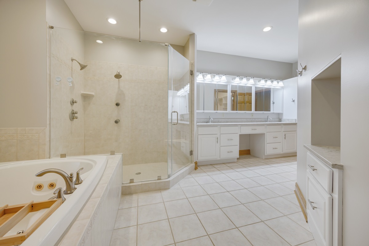 8811 Ryan Court Property Photo 23