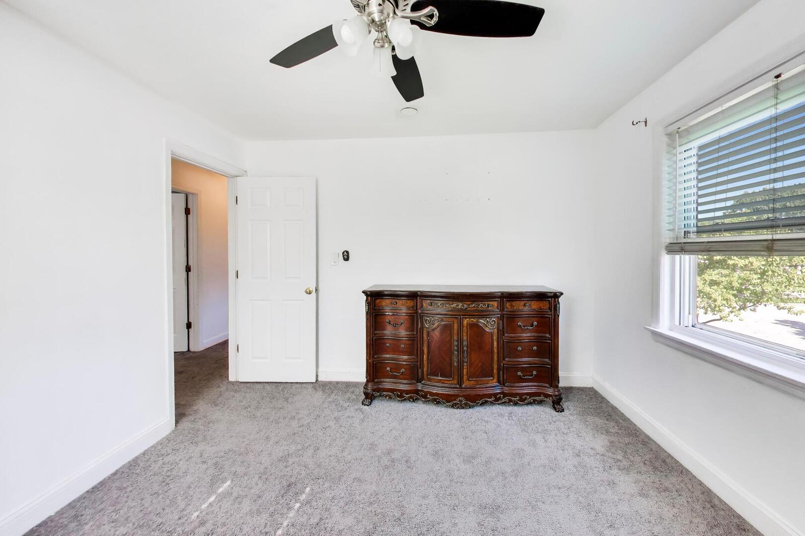 2923 W 97th Street Property Photo 14