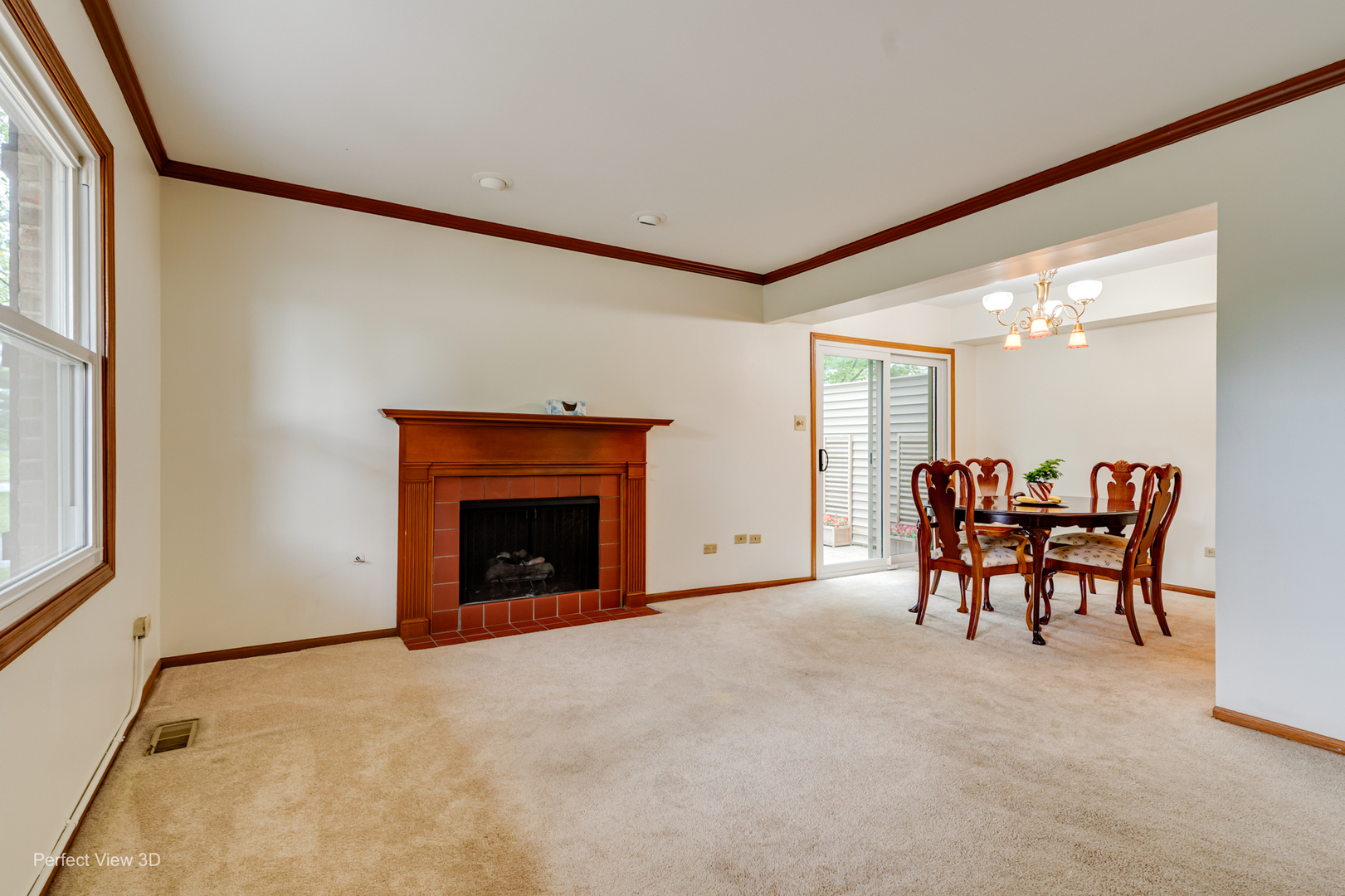 15657 Erin Lane Property Photo 4