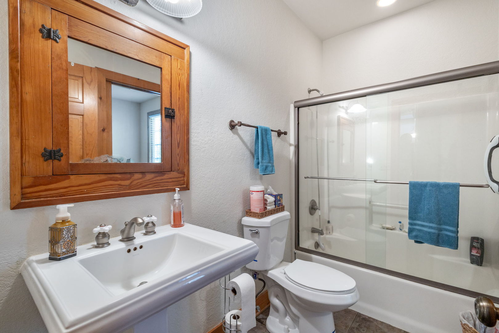 2391 Newburg Road Property Photo 15