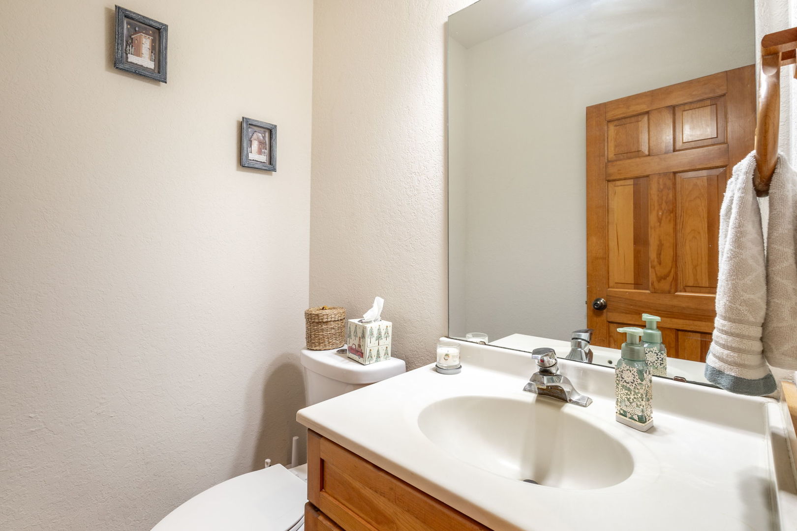 2391 Newburg Road Property Photo 16