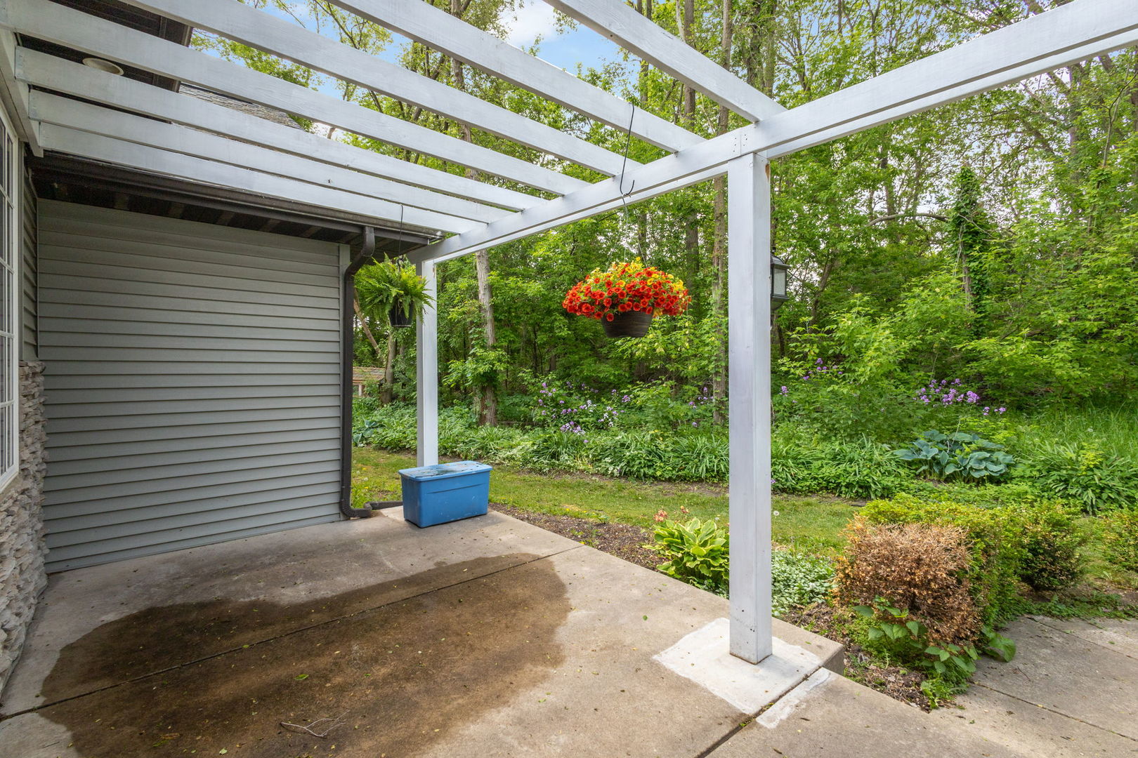 2391 Newburg Road Property Photo 18
