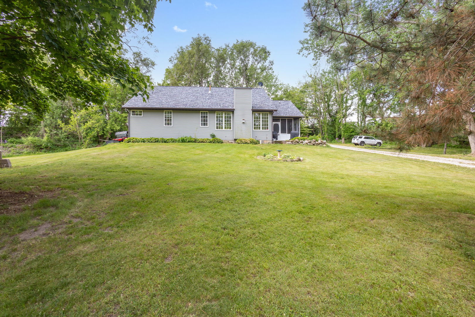 2391 Newburg Road Property Photo 26