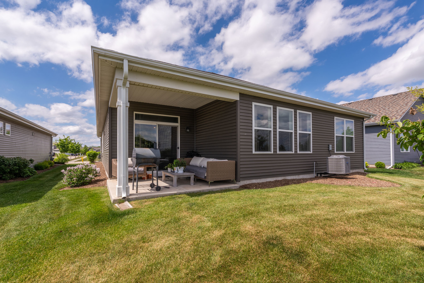 833 Americana Avenue Property Photo 17