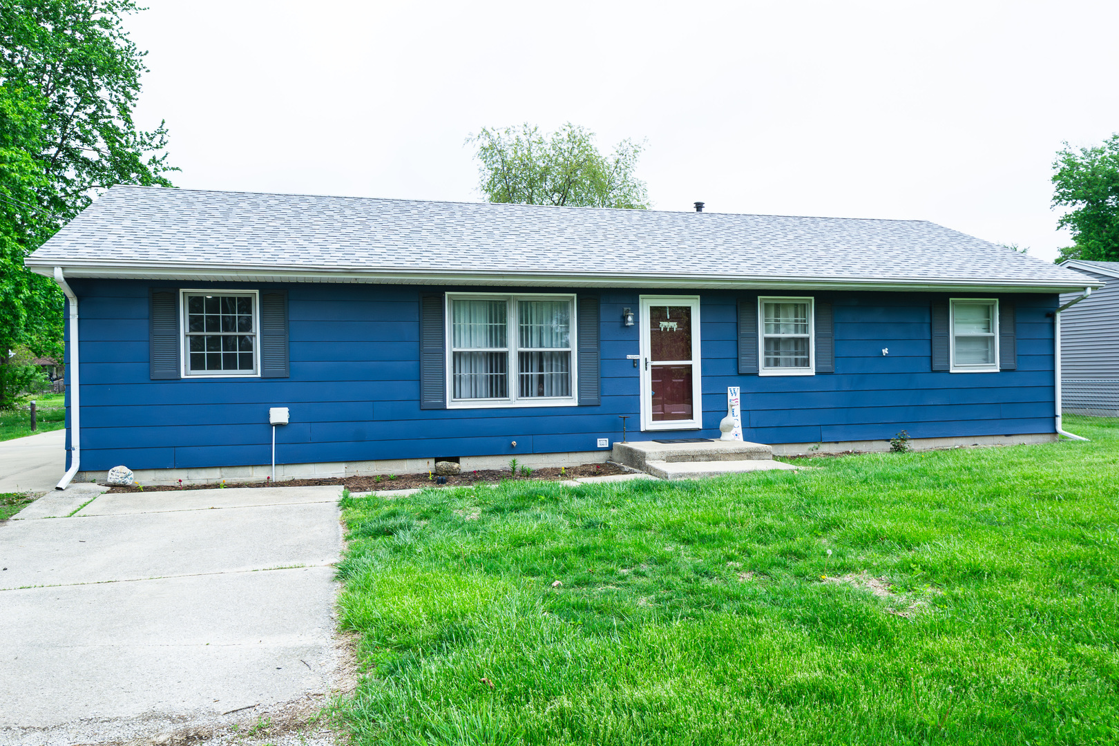 408 E Marshall Street Property Photo 1