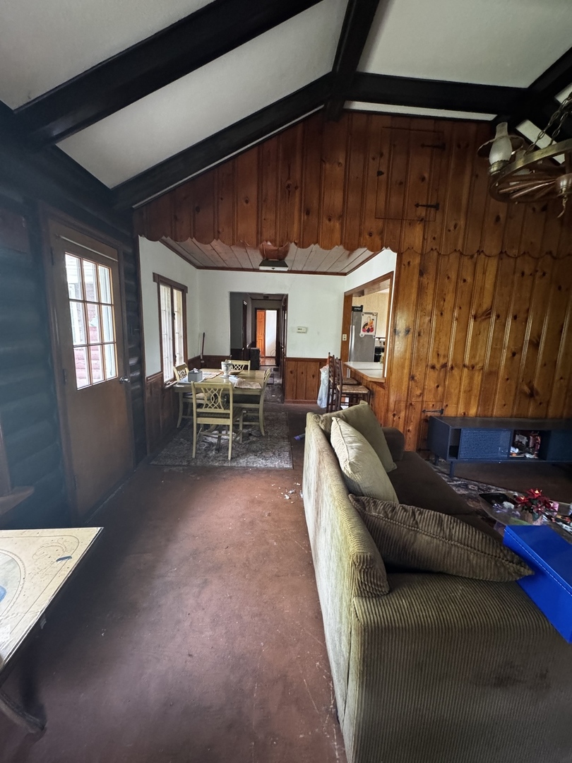 409 Ski Hill Road Property Photo 6