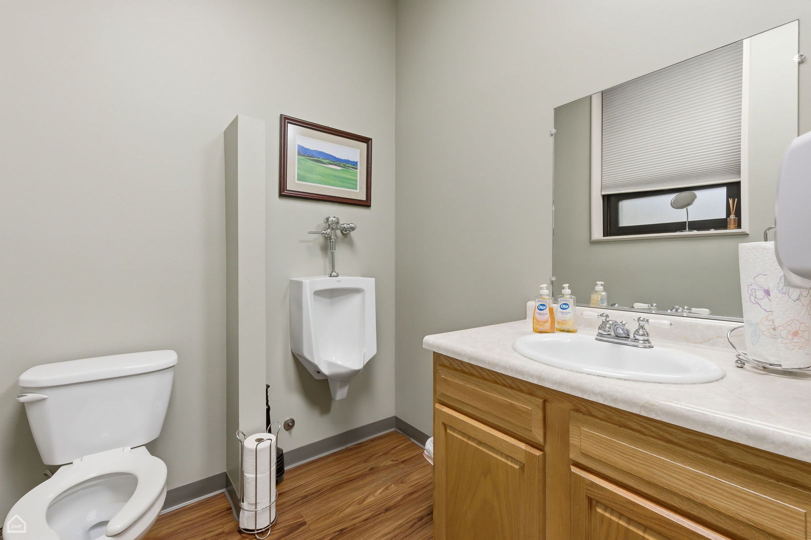6200 S Oakley Avenue Property Photo 7
