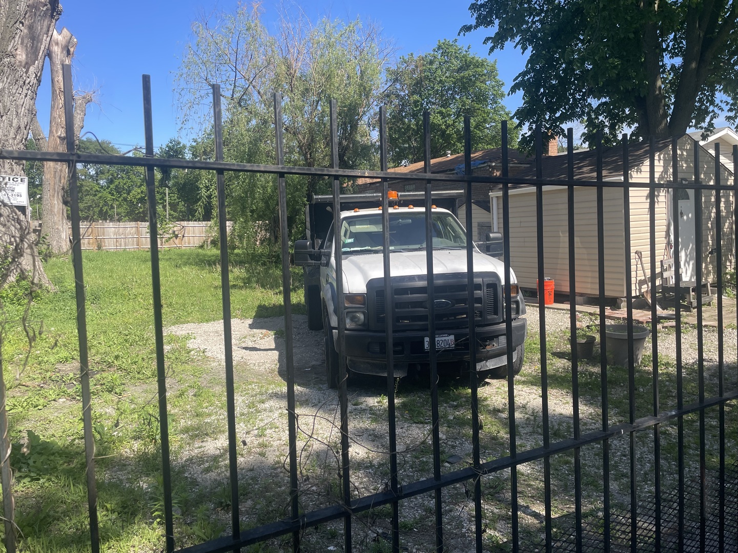 6412 S Bell Avenue Property Photo 5