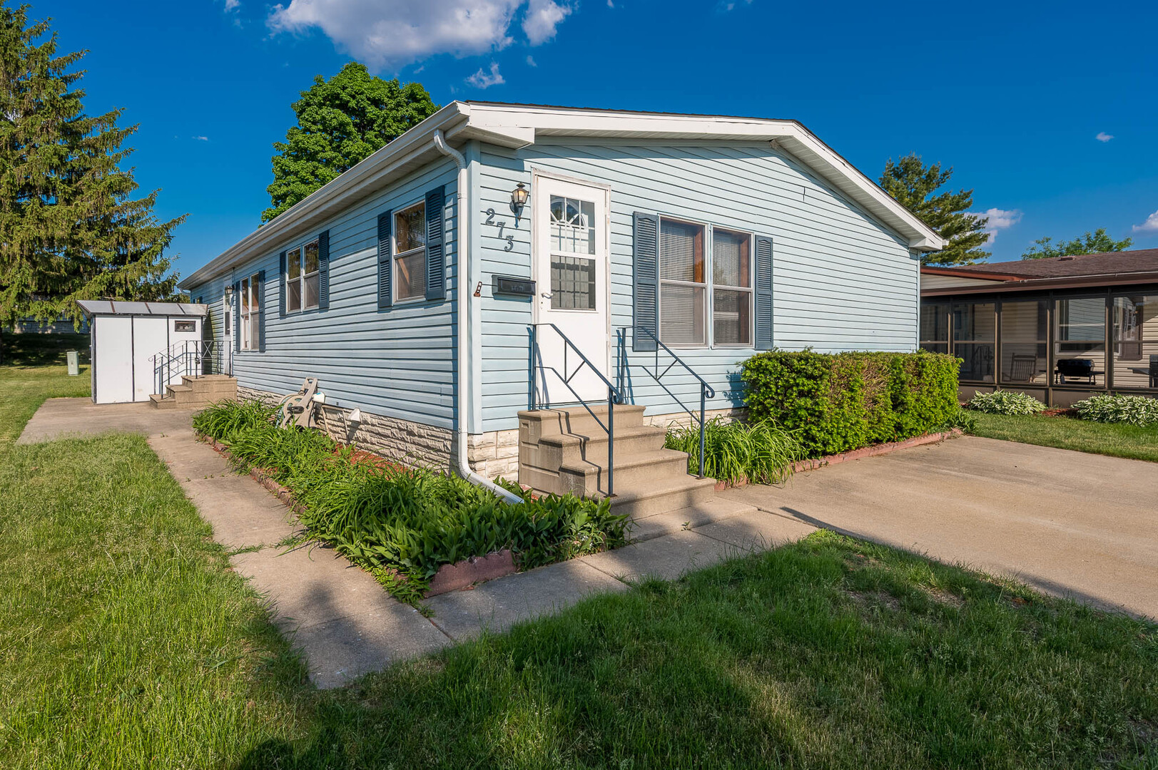 273 Fox Lane Property Photo 2