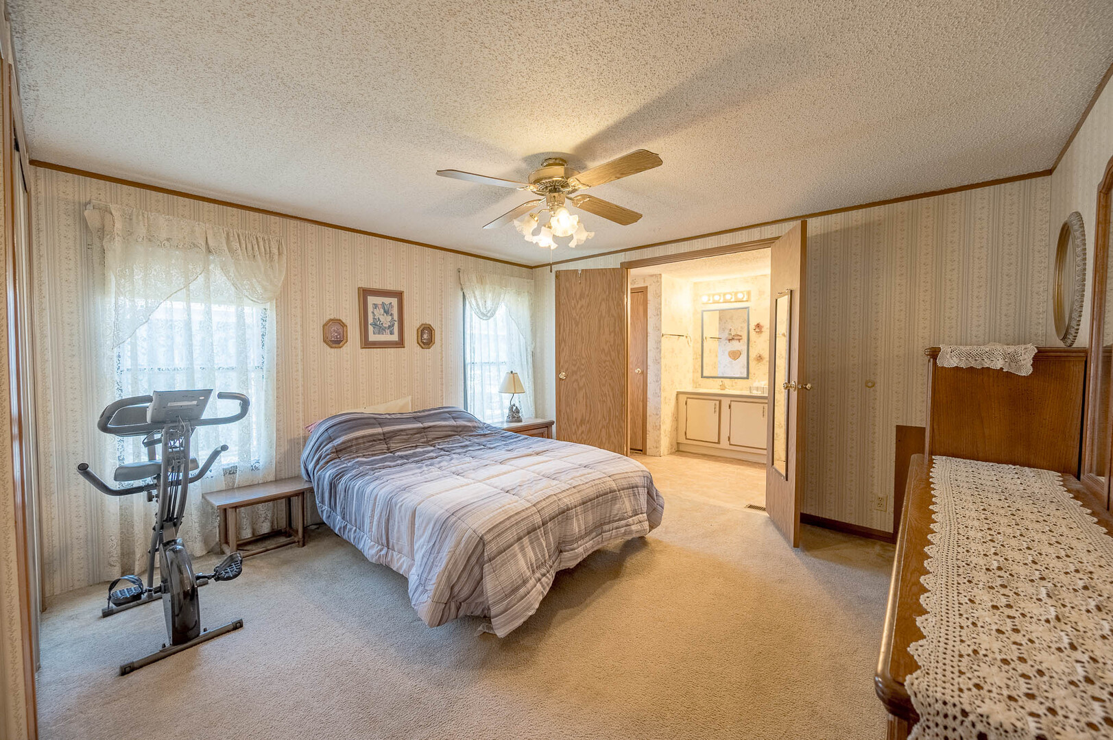273 Fox Lane Property Photo 13