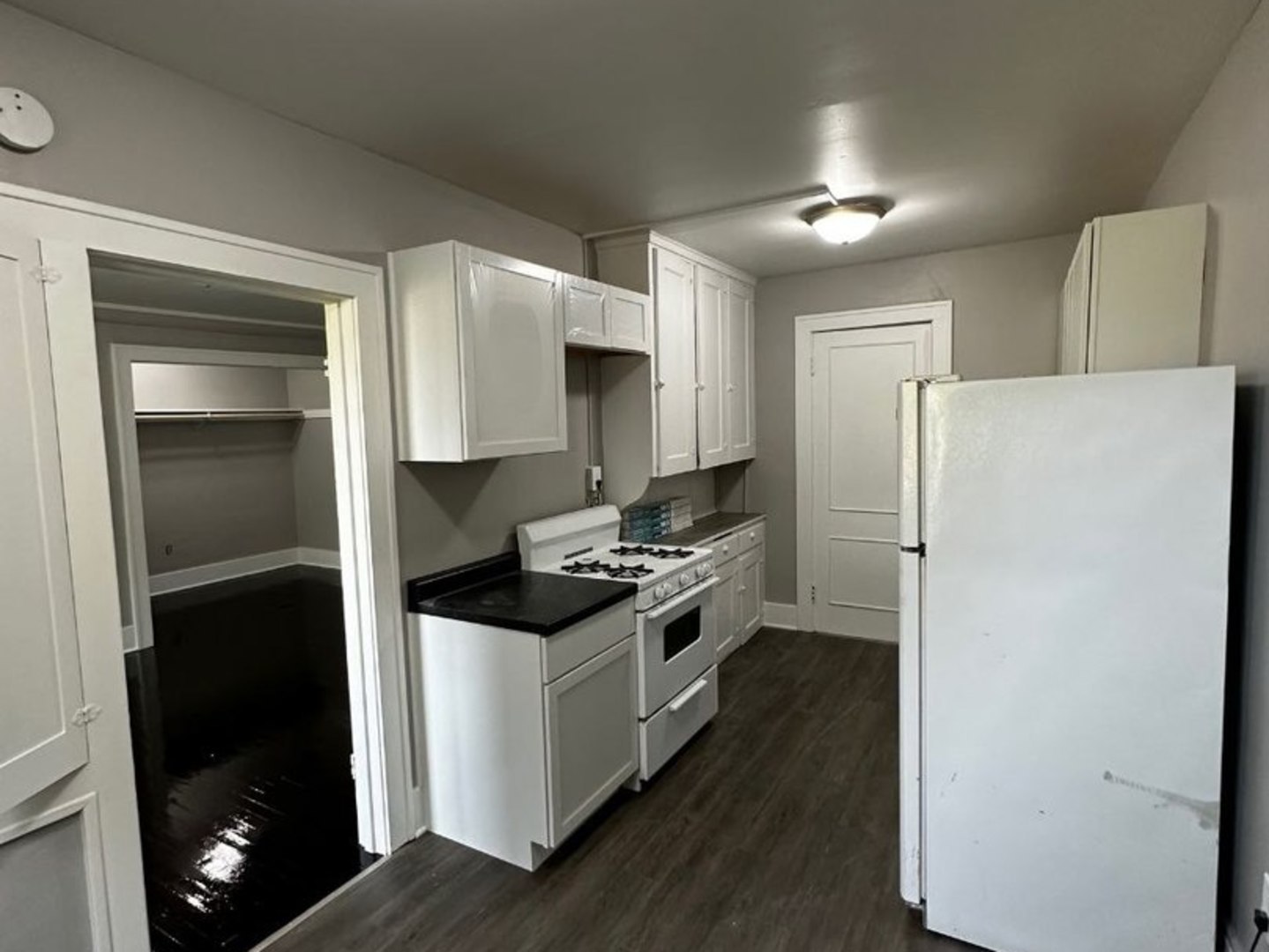 1119 4th Avenue Property Photo 17