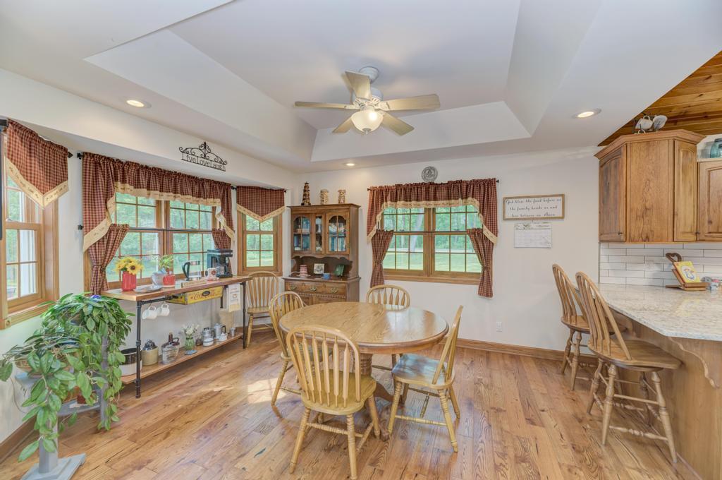 2560 N 2950th Road Property Photo 15