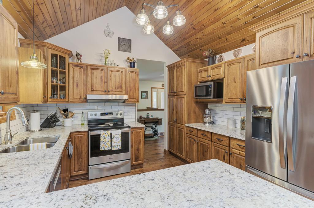 2560 N 2950th Road Property Photo 19