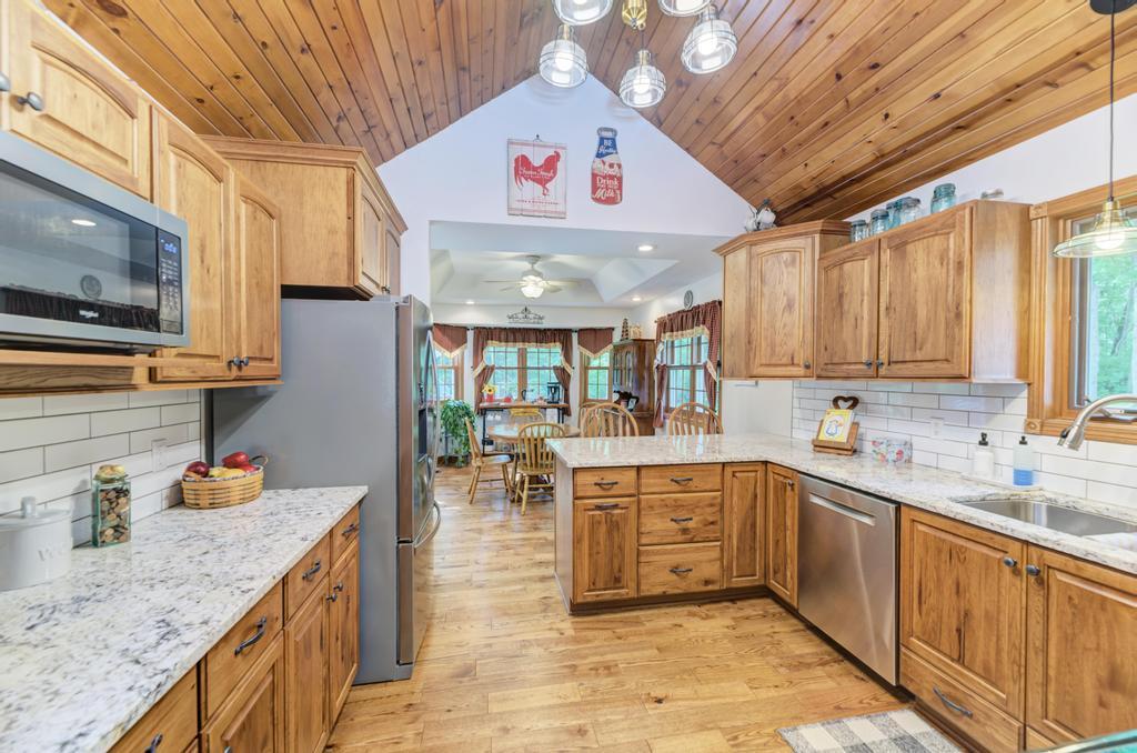 2560 N 2950th Road Property Photo 20