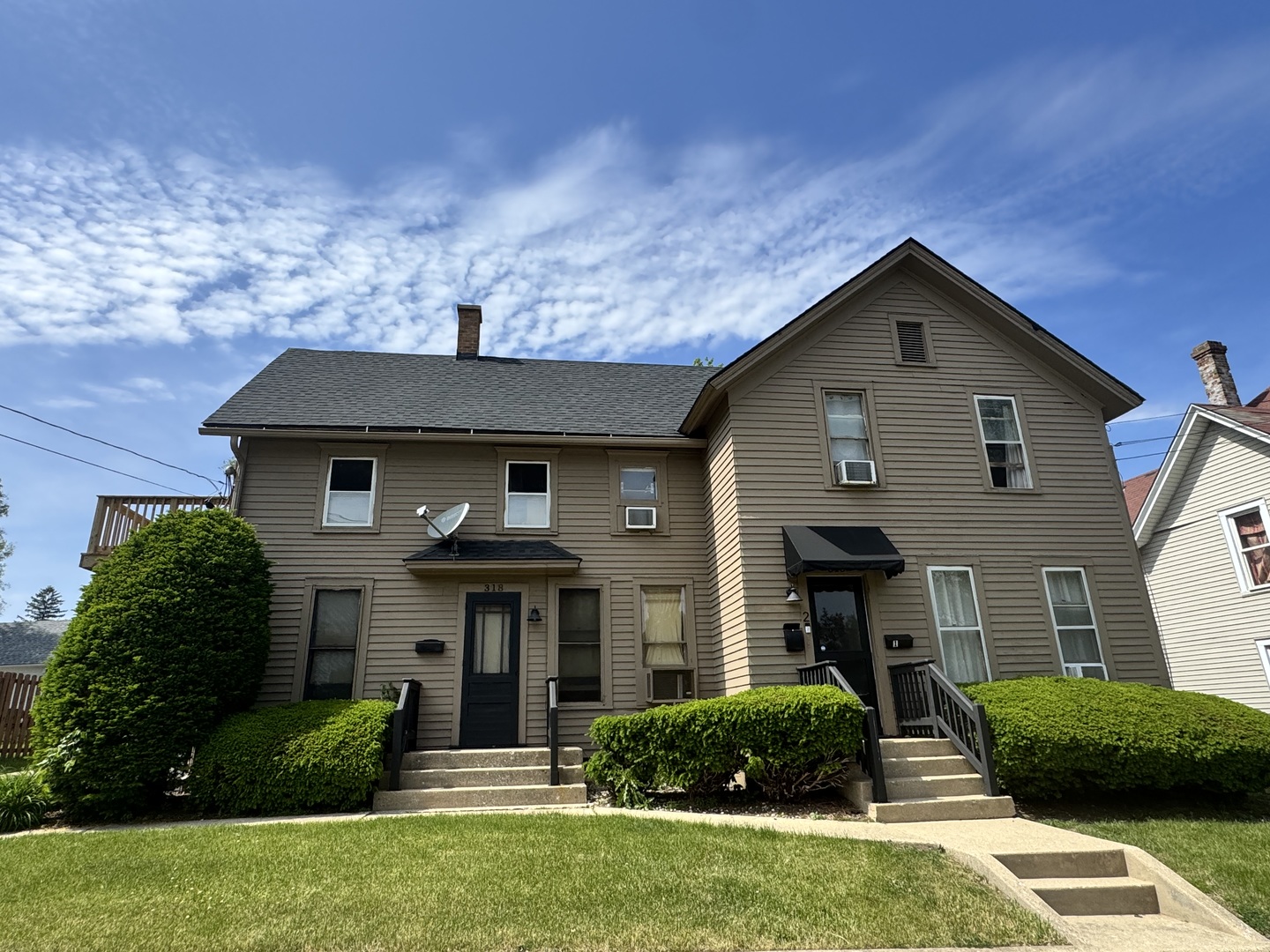 316 Lawrence Avenue Property Photo 1