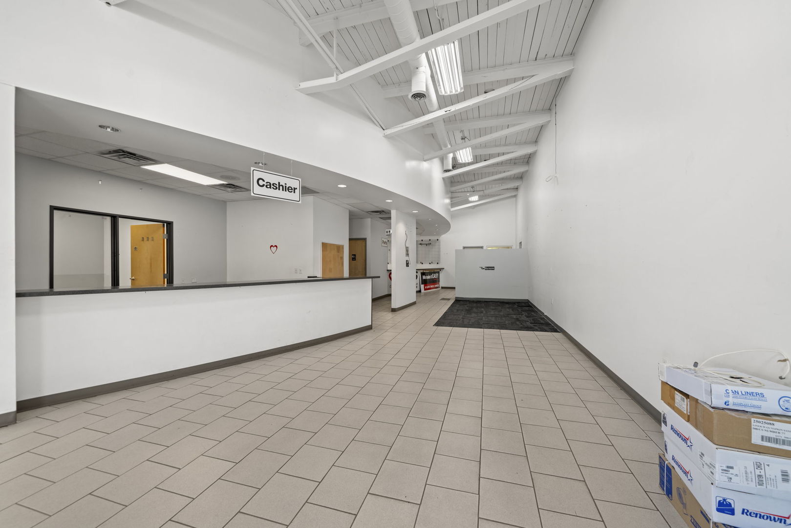 601 Gale Street Property Photo 4