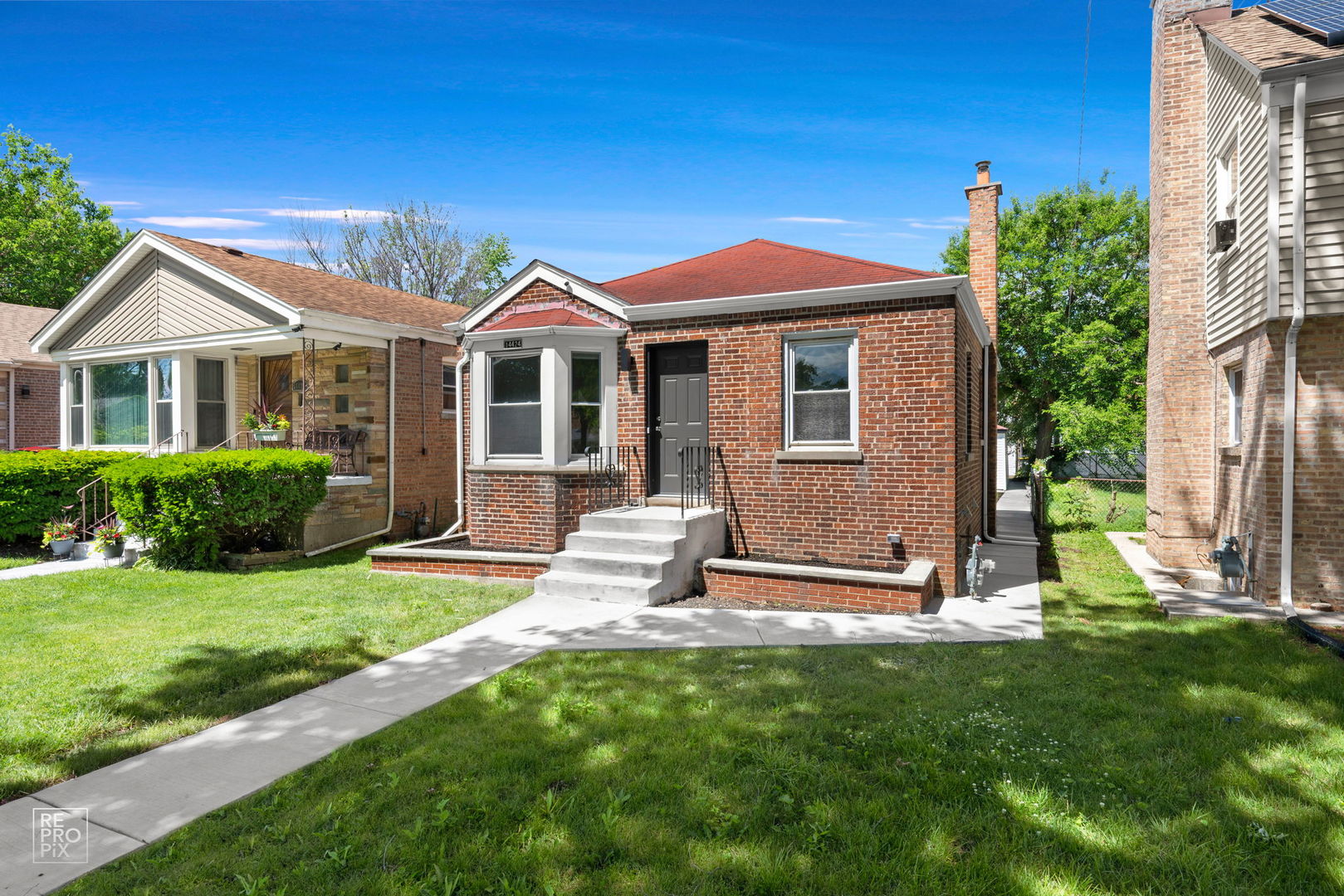 14424 S Wallace Avenue Property Photo 1
