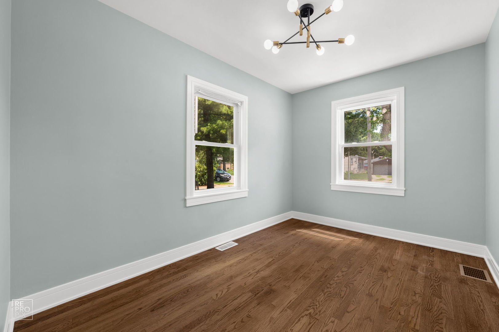 14424 S Wallace Avenue Property Photo 11