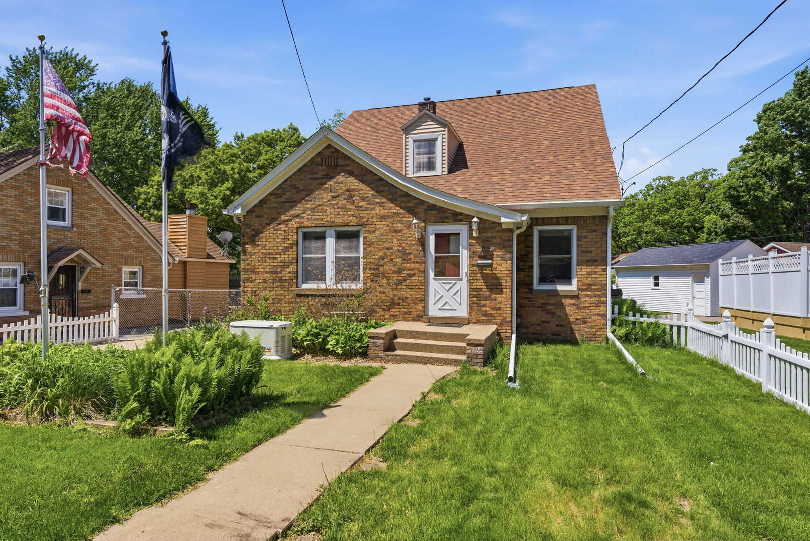 2031 12th Street Property Photo 1