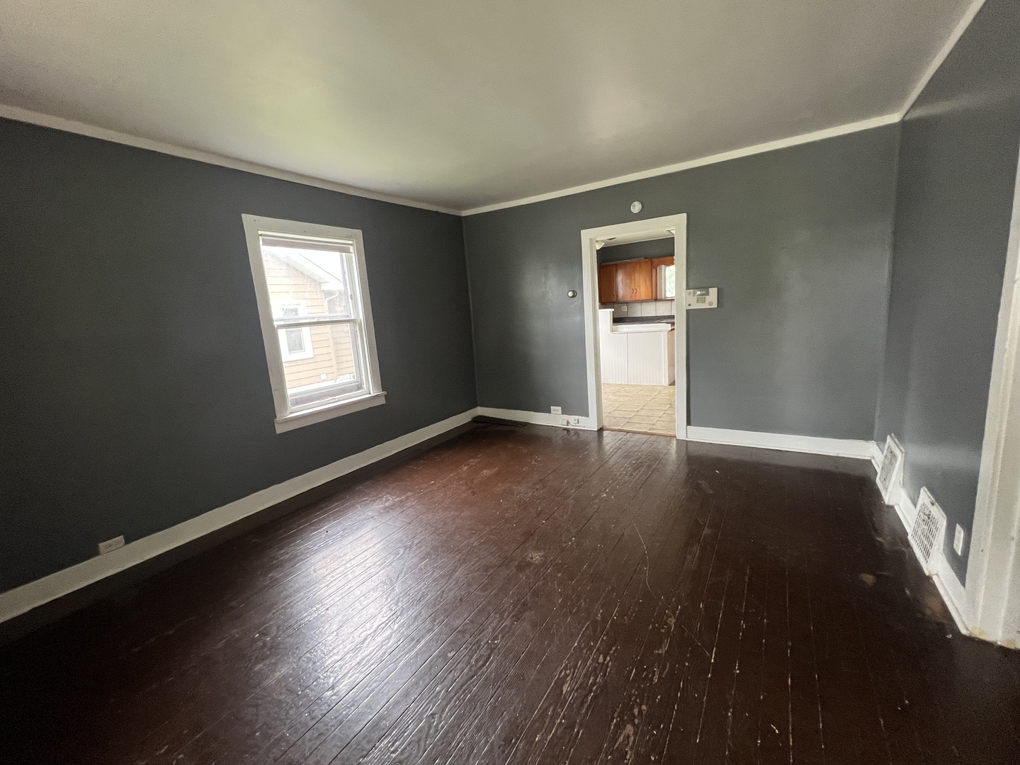 2520 183rd Street Property Photo 2