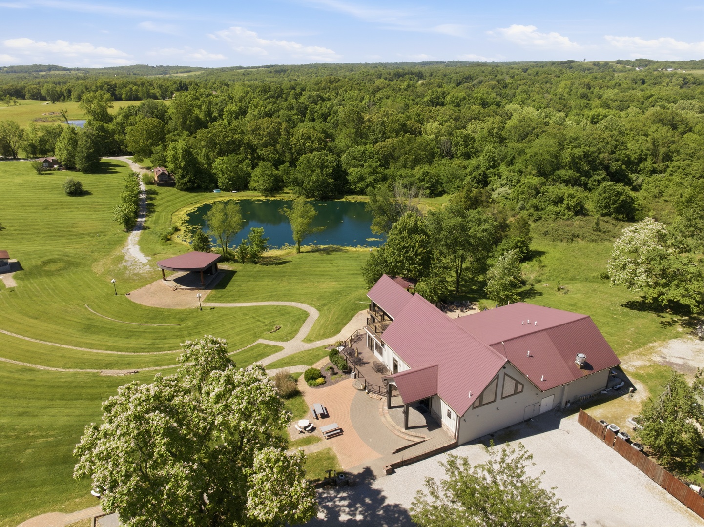 8595 Us Highway 51 Property Photo 9